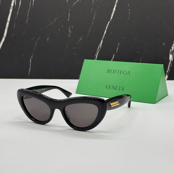 NEW BV1282S 001 BOTTEGA VENETA BLACK CAT EYE WOMEN SUNGLASSES - Picture 1 of 14